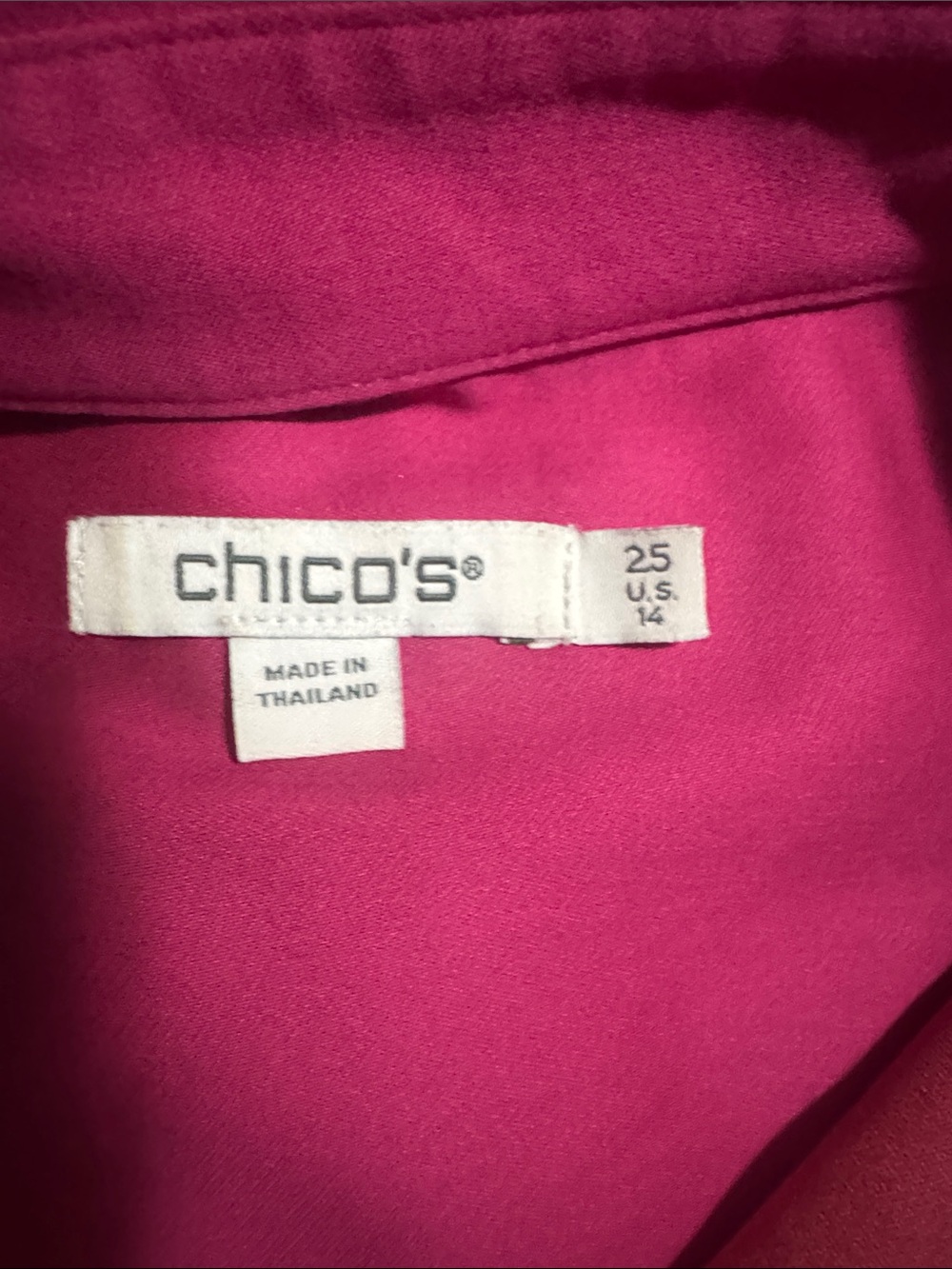 Chico’s No Iron Women’s Fuchsia Button-Up Blouse - Classic Collared Top Size 14 - Picture 8 of 11